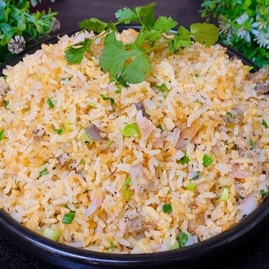  Cơm Chiên Cá Mặn 