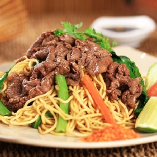Mì Xào Thịt 